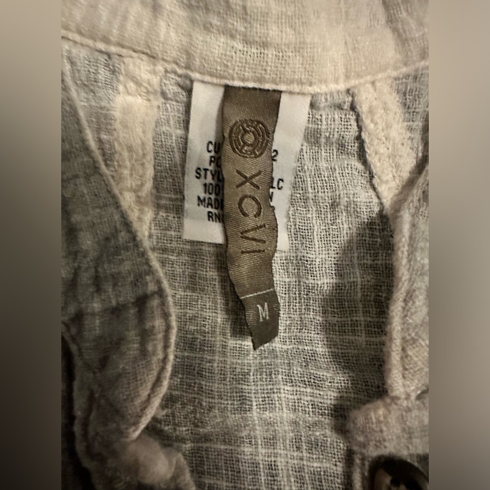 XCVI Button Front Tunic Shirt Cotton Roll Tab Sleeve Gray size M - Picture 5 of 7